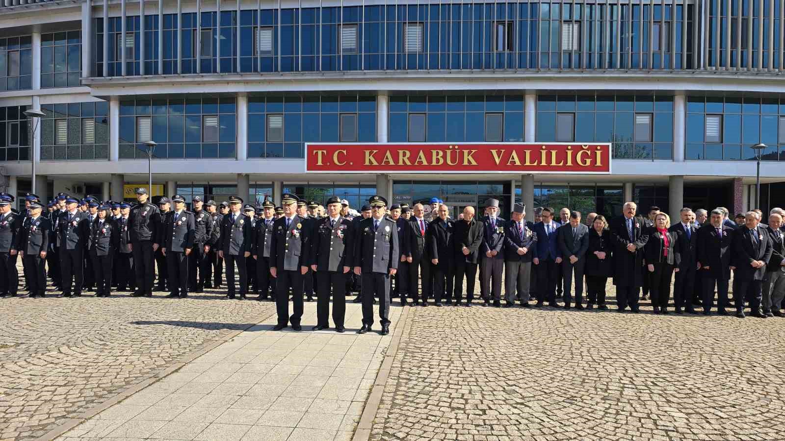 turk polis teskilatinin 180 yili karabukte torenle kutlandi tDPfJhGW