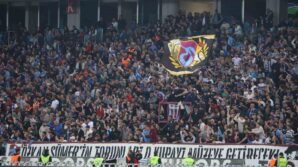 uefa genclik liginde taraftar rekoru kirildi Cyj2nqsP