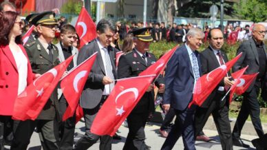 19 mayista gozler gokyuzundeydi feZvsHO4