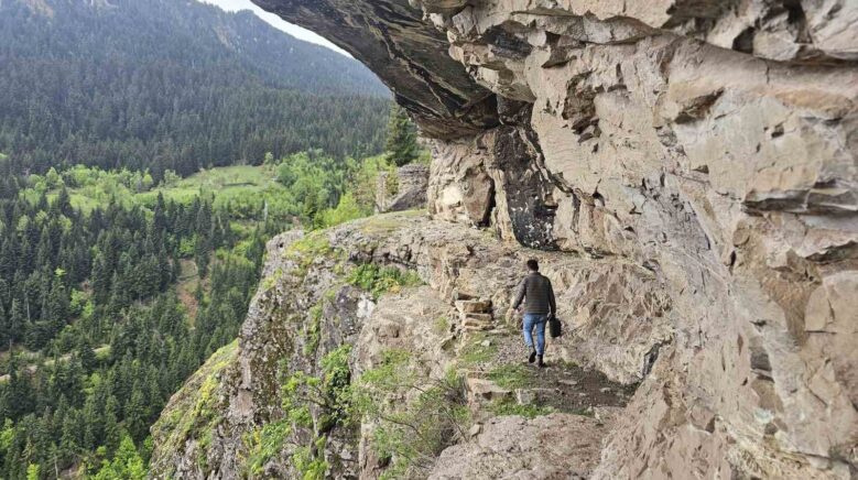 artvinde tarihi ticaret yolu drone ile goruntulendi 4Ie8XzfF