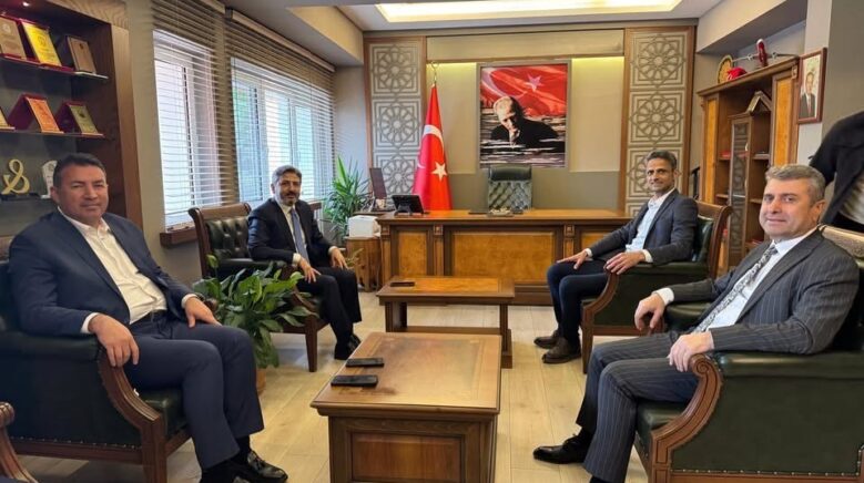 bakan yardimcisi ahmet aydindan caycumaya ziyaret TKqpiURr