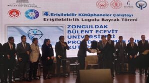 beun prof dr durmus gunay kutuphanesine erisilebilirlik logo bayragi takdim edildi P9gWgPev