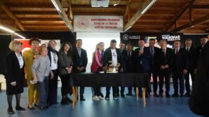 bin 950 ozel birey annesi ile yasli bireye yasam konforunu arttiracak egitim bgvtnkVc