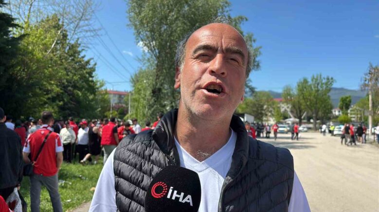 boluspor taraftari 33 yillik super lig hasreti icin 30 otobusle yola cikti g42gIXWY