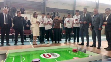 caycuma ilk kezrobot yarismasina ev sahipligi yapti 9mqRw8YU