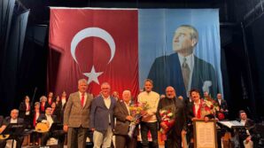 caycumada bizden bize turkuler konseri yapildi xGkdXw1K