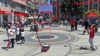 devrekte duzenlenen spor etkinlikleri buyuk ilgi gordu jMy3EE3g