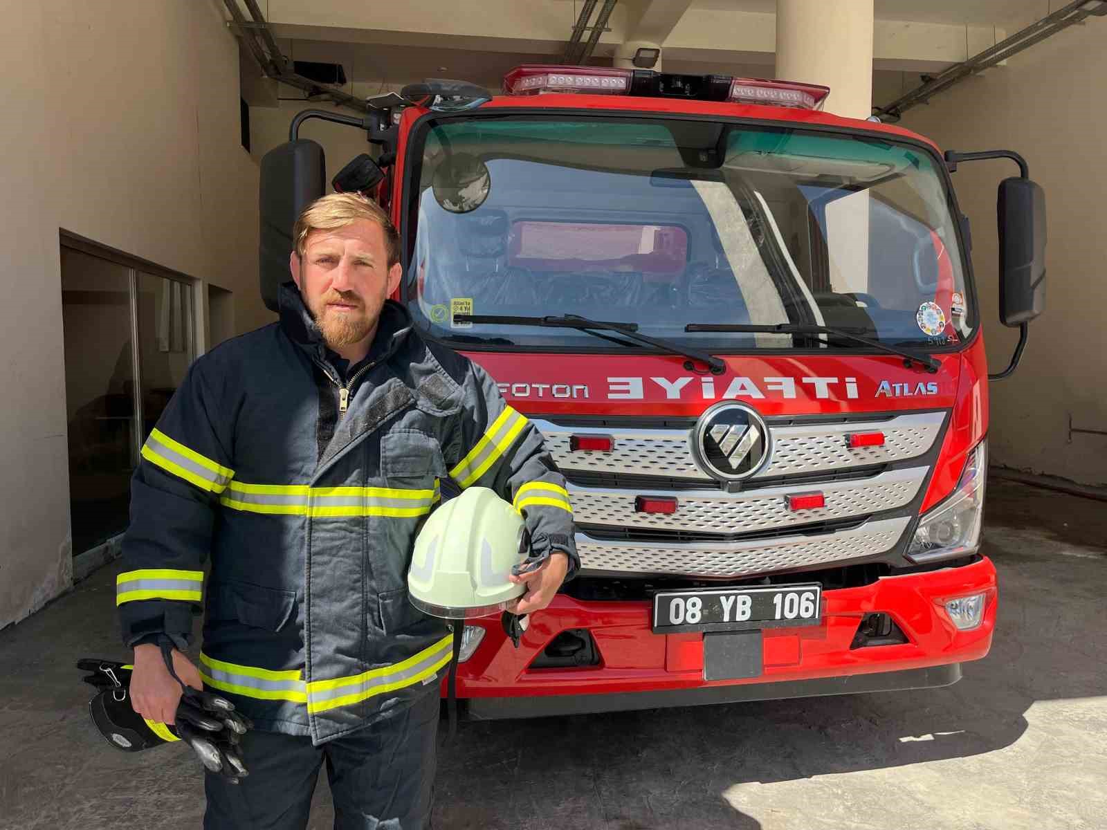 dunya sampiyonu itfaiyeci mehmet tuylu tokyo olimpiyatlarina hazirlaniyor bH2P9ZcL
