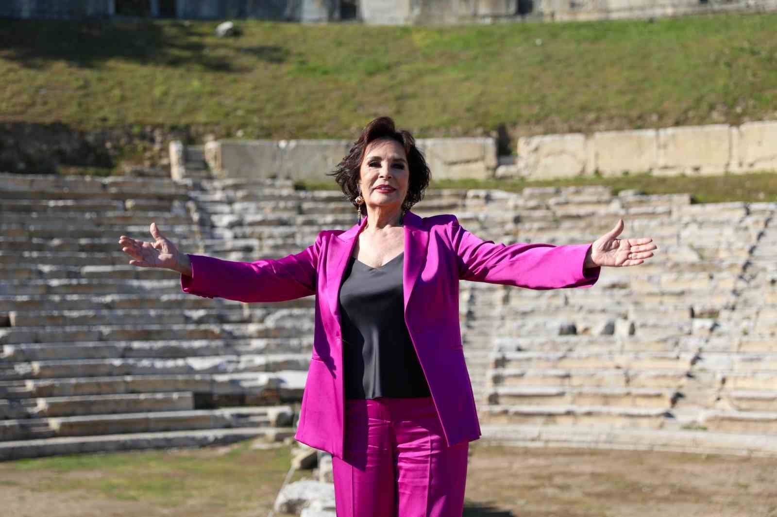 duzce film festivalinde hulya kocyigite yasam boyu onur odulu
