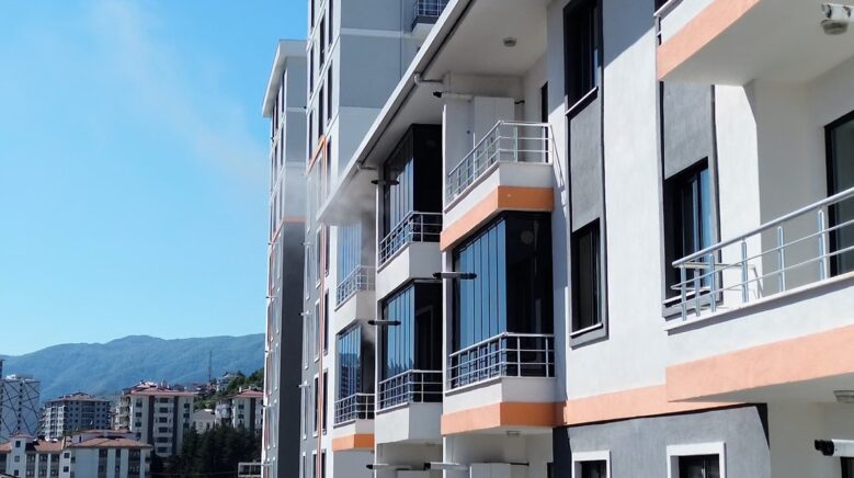 duzcede 6 katli binada korkutan yangin jXlUeKHh