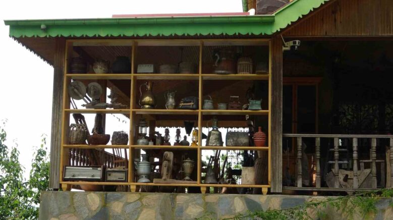 emekli oldu koy evini muzeye donusturdu J8fOZ6ly