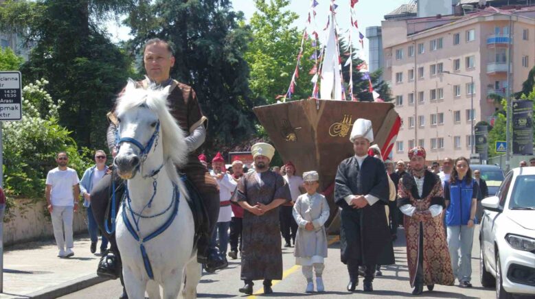 fethin 572nci yil donumu karadan gemi yurutulerek canlandirildi VNFOuagd