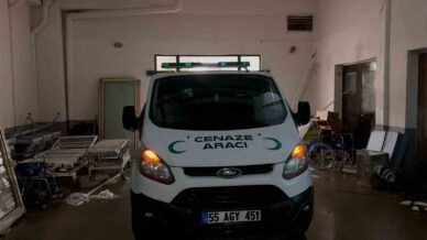 fransadaki yanginda hayatini kaybeden 3 kardes rizeye getirildi PdUExQRz