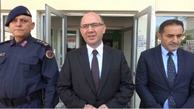 giresun valisi mehmet fatih serdengecti olayin faili gozaltinda c8xdi3t7