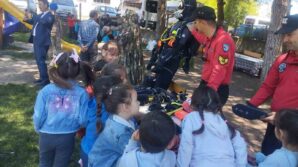 jandarma minik ogrencileri bilgilendirdi xXlHpZQr