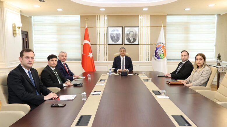 karabukte kaymakamlar degisti z8lxkE6M