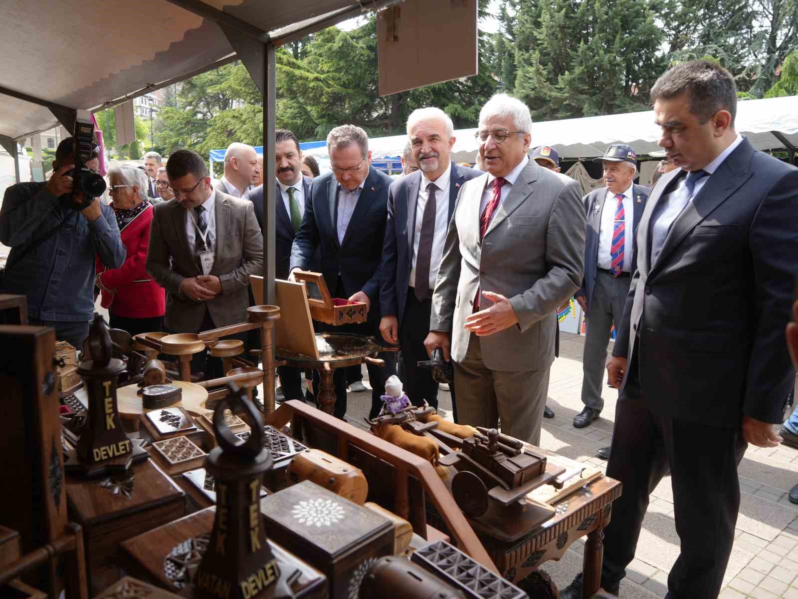kastamonuda kursiyerlerin eserleri ve el emegi urunleri begeniye sunuldu 3pC2Jruw