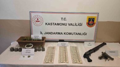 kastamonuda uyusturucu operasyonu 1 gozalti WKxCdpPj