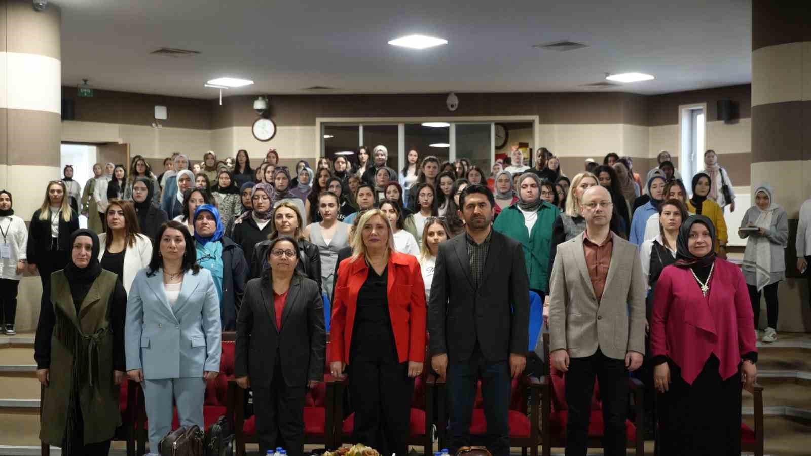 kbude bati karadeniz ebeler haftasi sempozyumu duzenlendi hgsNVnui