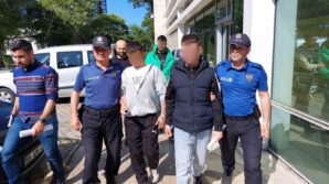 konserde bicaklama olayina 3 tutuklama 87LeiBmT