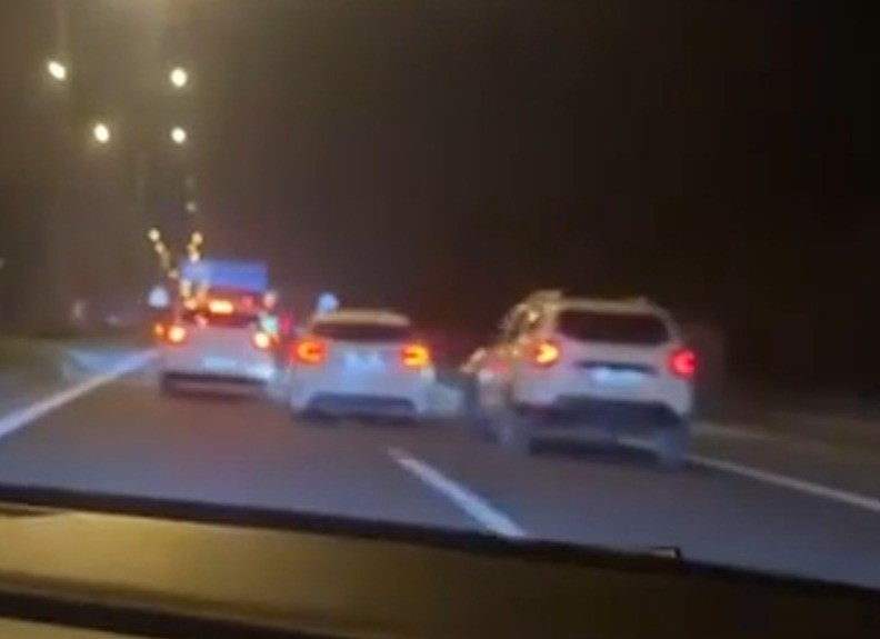 makas atarak trafigi tehlikeye dusurdu 9 bin lira ceza yedi VBMi2udu