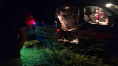 mantar toplarken yabani hayvan sandigi arkadasini av tufegiyle vurdu Wh95y86E