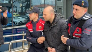 market calisanina basimiza ne geldiyse kapalilar yuzunden geldi diyen ogretmene beraat karari rkUSFwYH