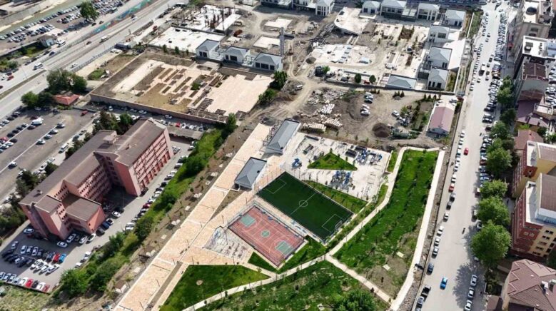 milletvekili sahin millet bahcesi calismalari hicbir zaman durmadi kbJQfLEv