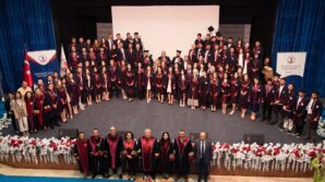 omude 2025in ilk mezuniyet coskusu veteriner fakultesi ile basladi Jgkf114e