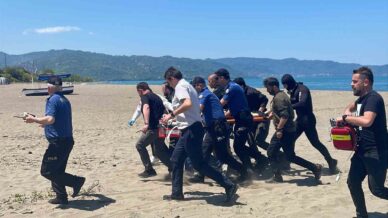 orduda 3 lise ogrencisi denizde bogulma tehlikesi gecirdi nFLF3A9a