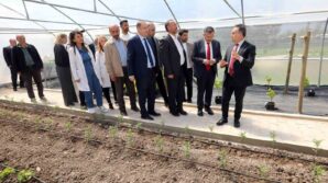 rektor yilmazdan uretim odakli egitime tam not WubNw87q