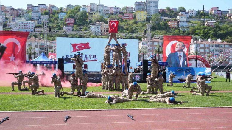 samsunda 19 mayis coskuyla kutlandi Klht2a6O