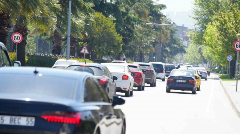 samsunda trafige kayitli arac sayisi 508 bin 377 oldu g4WvNIOG