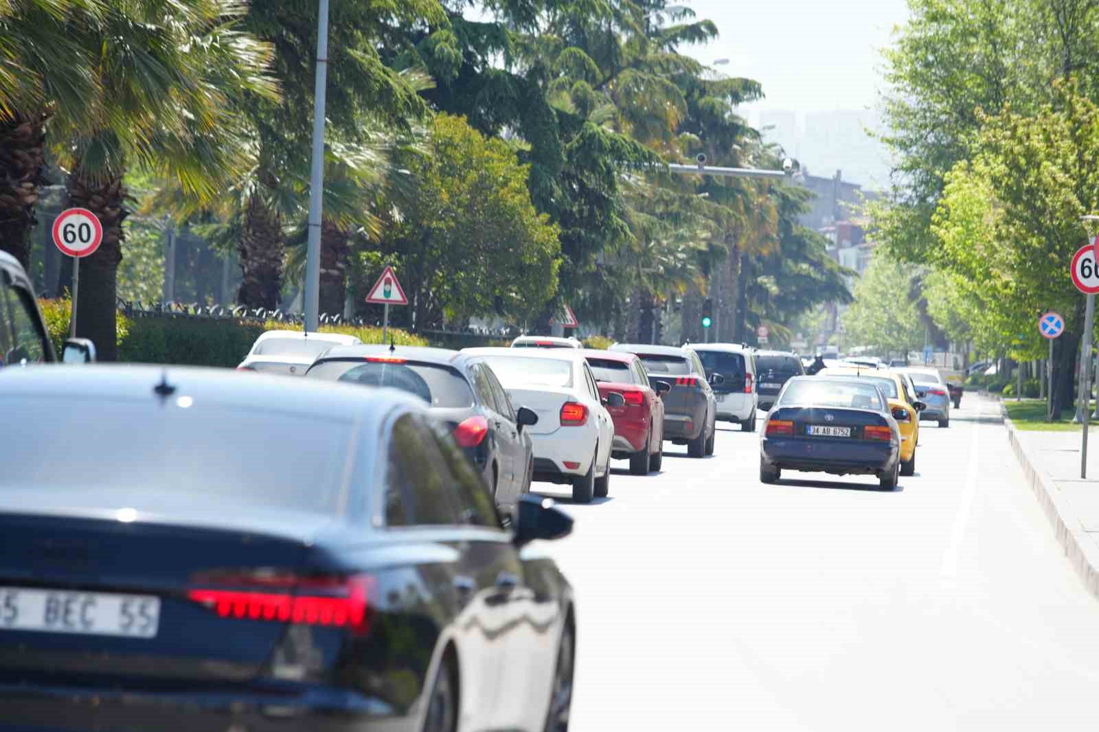 samsunda trafige kayitli arac sayisi 508 bin 377 oldu g4WvNIOG