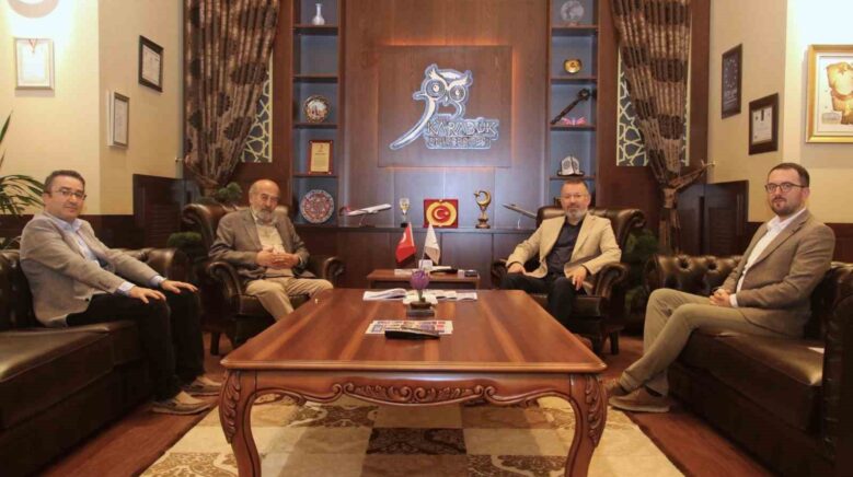 siyaset bilimi uzmani akademisyenlerden rektor kirisika ziyaret 21XbGETk