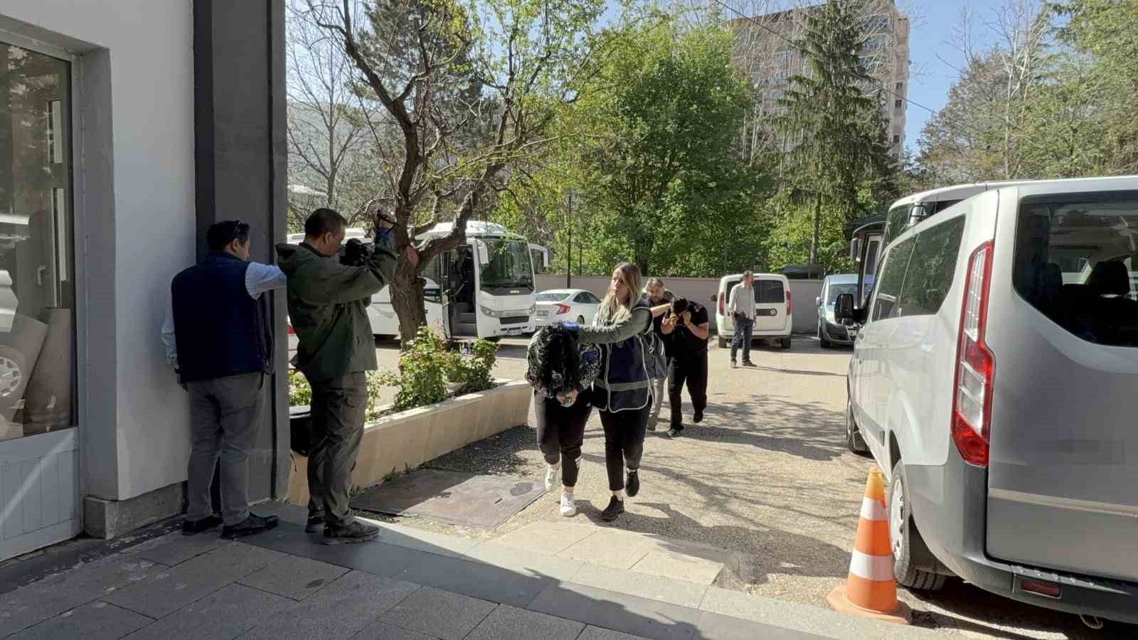tokatta calinti ve change arac operasyonunda 8 tutuklama 21qtu6Uh