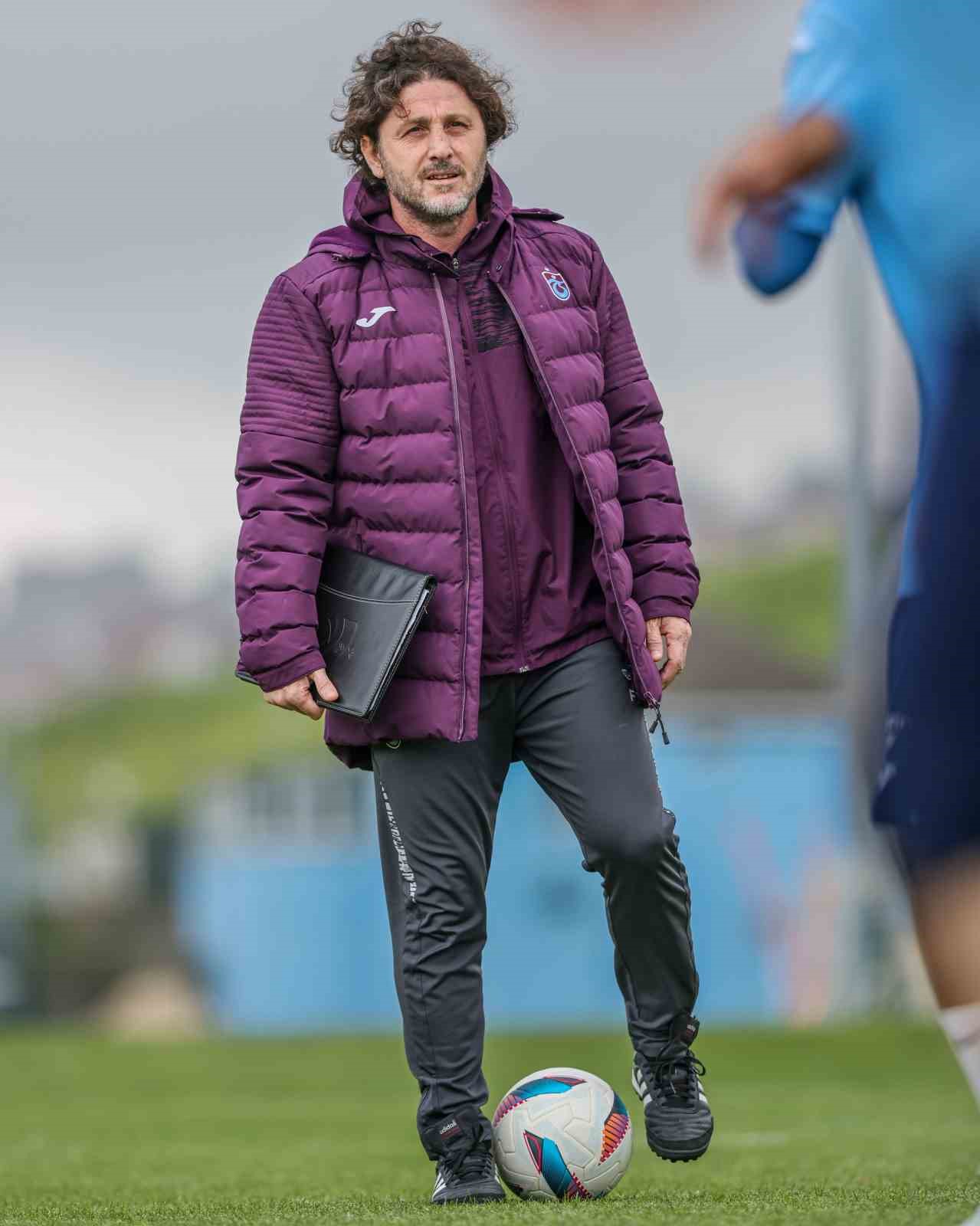 trabzonspor fatih tekke ile iceride ve disarida ayni istikrari gosterdi ZDmHQF56