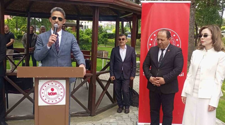 universiteler arasi tenis turnuvasina caycuma ev sahipligi yapti HApy2avZ