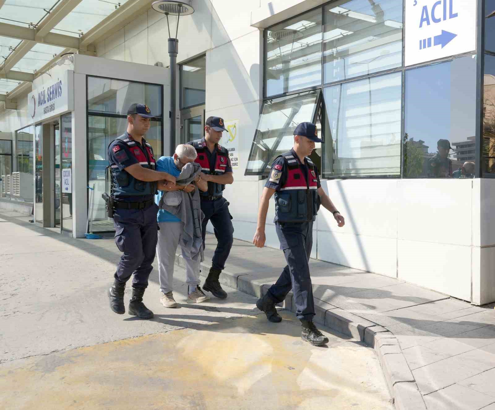uyusturucu bagimlisi oglunu bicaklayarak olduren baba 15 yil hapis cezasina carptirildi ZztatWvc
