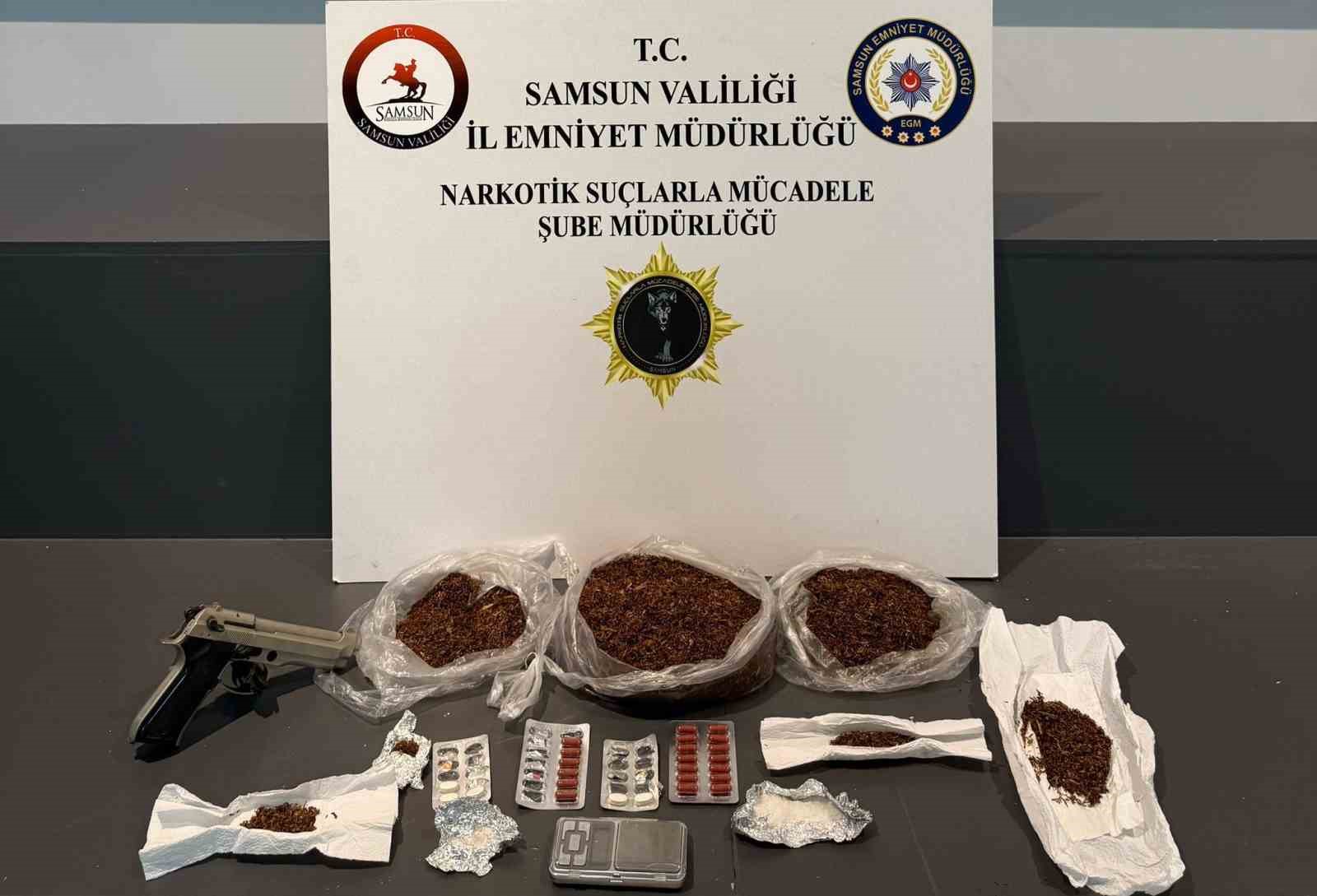 uyusturucuyla yakalanan 2 kisi tutuklandi
