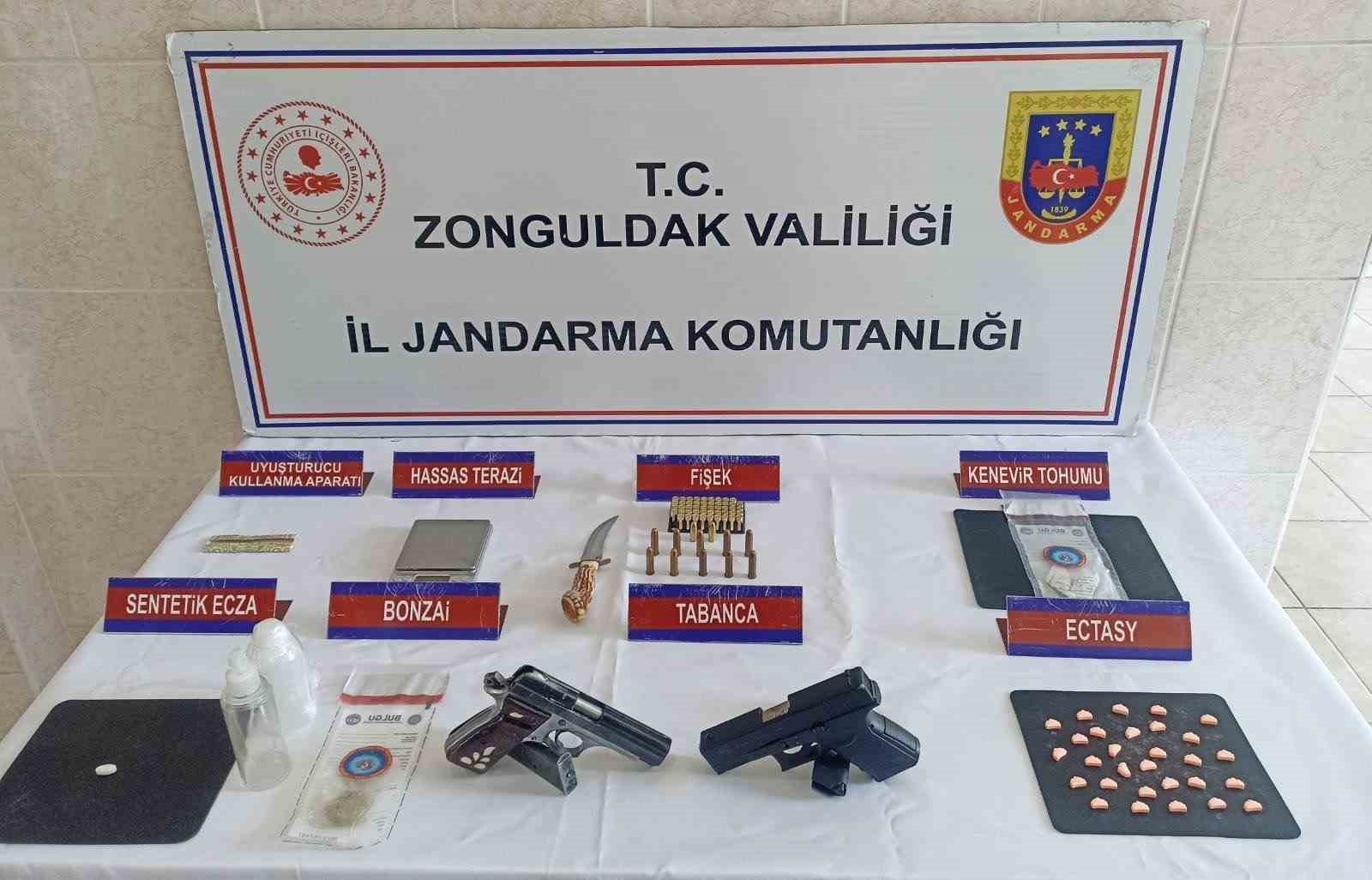 zonguldakta es zamanli uyusturucu operasyonunda 7 supheli yakalandi qQQCtGyY