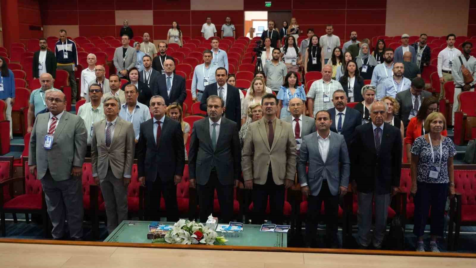 10 ulusal anorganik kimya kongresi karabuk universitesinde duzenlendi