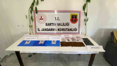 bartin merkezli 3 ilde uyusturucu operasyonu 4 gozalti zvQCDUnj