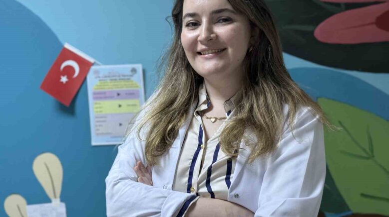 bebekler denize 6 ayi dolunca havuza 1 yasini gectikten sonra girebilir yEz8wInL