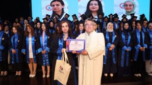 beun dis hekimlerini cosku ve gururla gelecege ugurladi gPPXfH9g