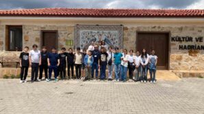 bilim merkezi ogrencileri hadrianopolisi gezdi 2WZYOYHl