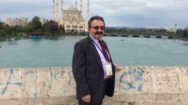 boluda 33 yildir gorev yapan ogretim uyesi kalp krizi gecirerek hayatini kaybetti cRTKqMtV