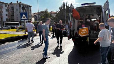 boluda otobusun carptigi yasli adam hayatini kaybetti cHtRLnrH