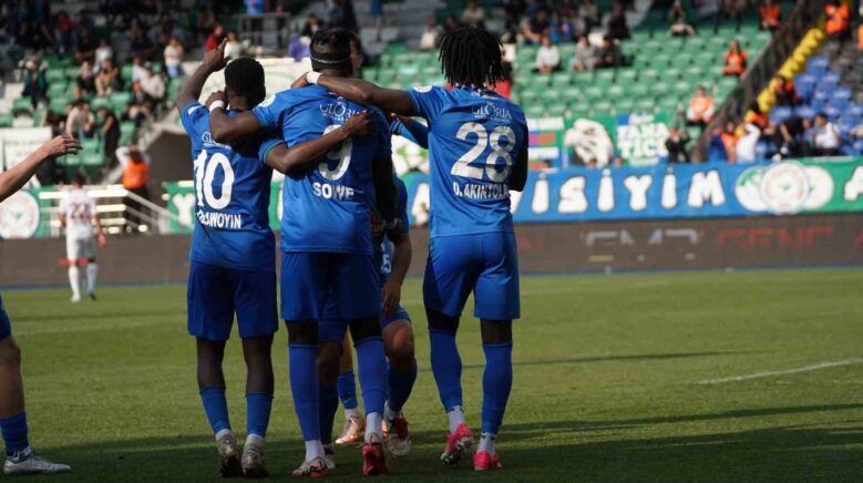 caykur rizespor super ligde 800 macina cikti 1SCwEsFJ