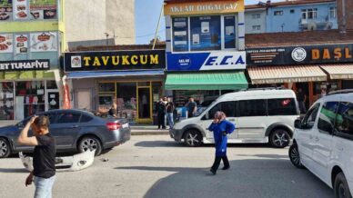 corumda 3 aracin karistigi kaza kamerada 29Cf5jMO